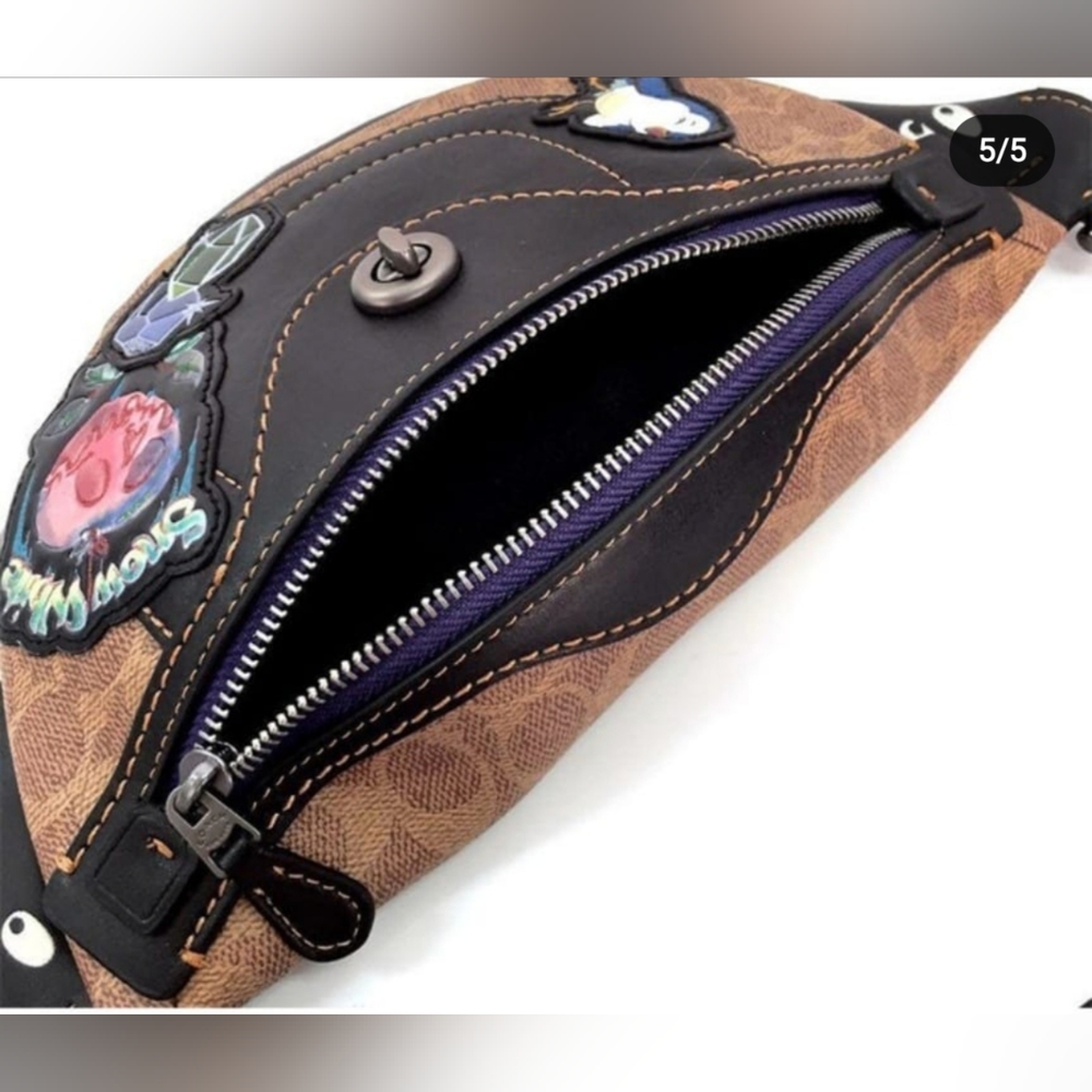 DISNEY × COACH "Snow White"🍎 fanny pack/handbag - Picture 5 of 10